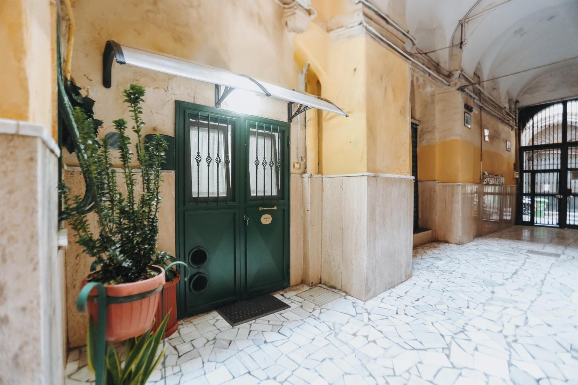 Bnb Quartieri 33 Napoli Eksteriør billede